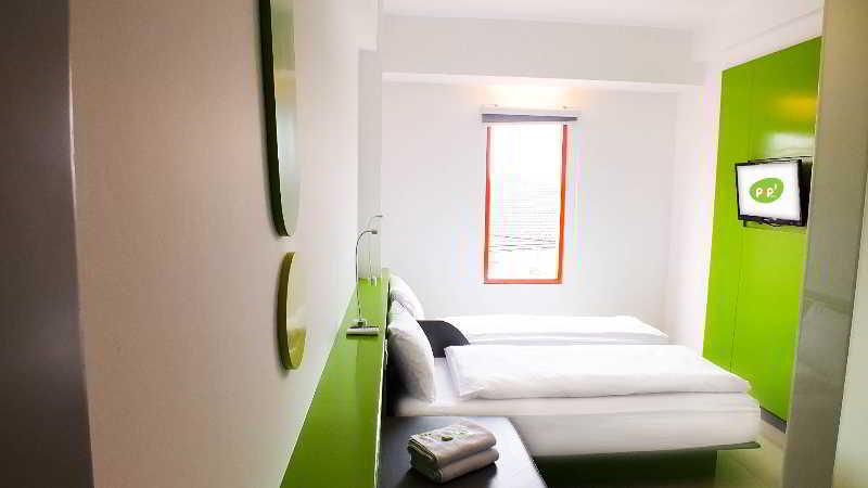 Pop! Hotel Malioboro - יוגיאקרטה מראה חיצוני תמונה