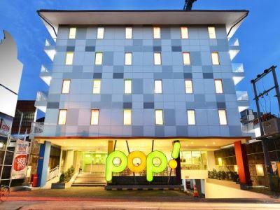 Pop! Hotel Malioboro - יוגיאקרטה מראה חיצוני תמונה