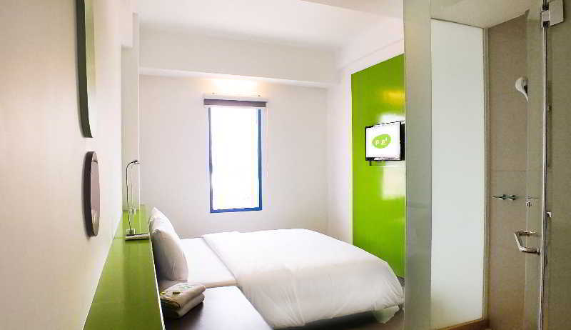 Pop! Hotel Malioboro - יוגיאקרטה מראה חיצוני תמונה