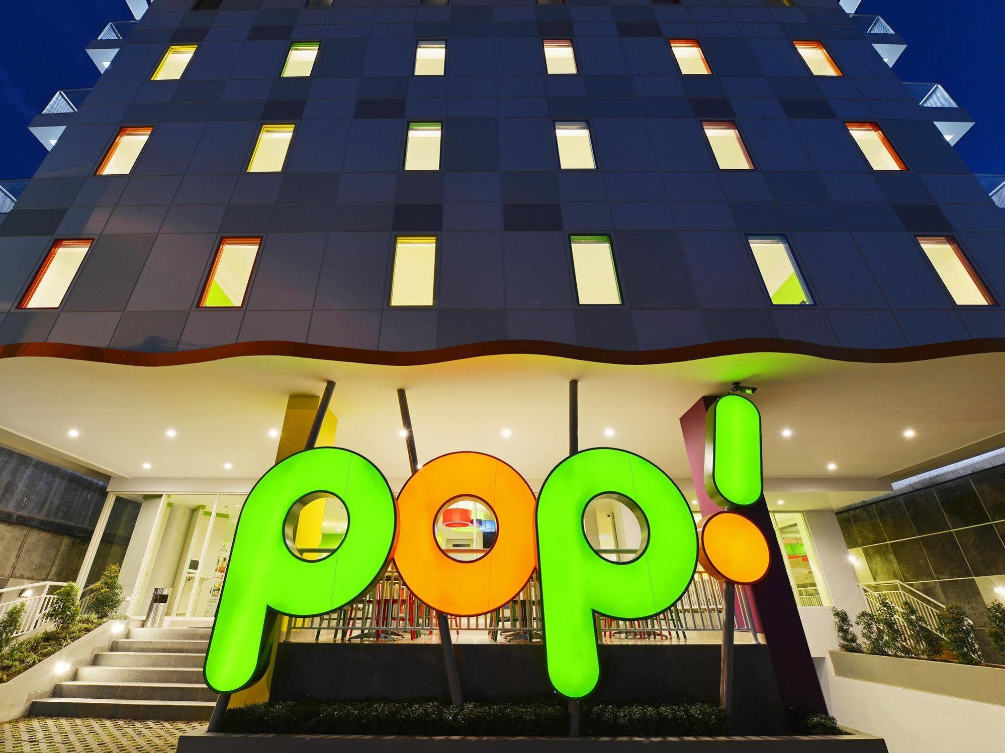 Pop! Hotel Malioboro - יוגיאקרטה מראה חיצוני תמונה